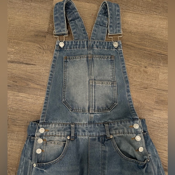 So Me barrel leg overalls | women’s teens juniors size small | EUC - Picture 3 of 6